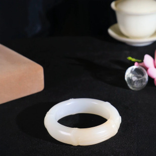 Boutique Hetian jade white jade lotus root starch two-color bamboo bracelet, jade delicate and warm, oily,