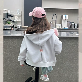 童T恤;童裤;童连衣裙