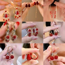 法式精美温柔安可拉红珍珠貔貅耳环秋冬爆款喜庆复古设计感耳饰品