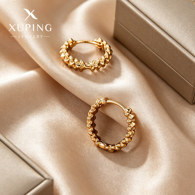 Joyería Xuping simple retrógrado aretes de geometría circular moda personalidad transfronteriza pernos de orejas diarios fácil de usar aretes al por mayor