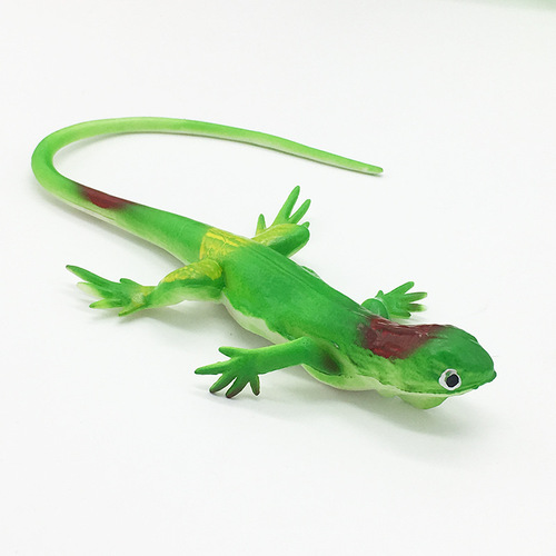 Manufacturer direct supply large size animal lizard scorpion lobster spider ground stall prank stress relief pranking toy plastic evil 