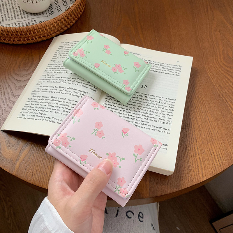2025 New Women's Wallet Women's High-End Short Wallet Student Female Ins Female Wallet Wallet Hand