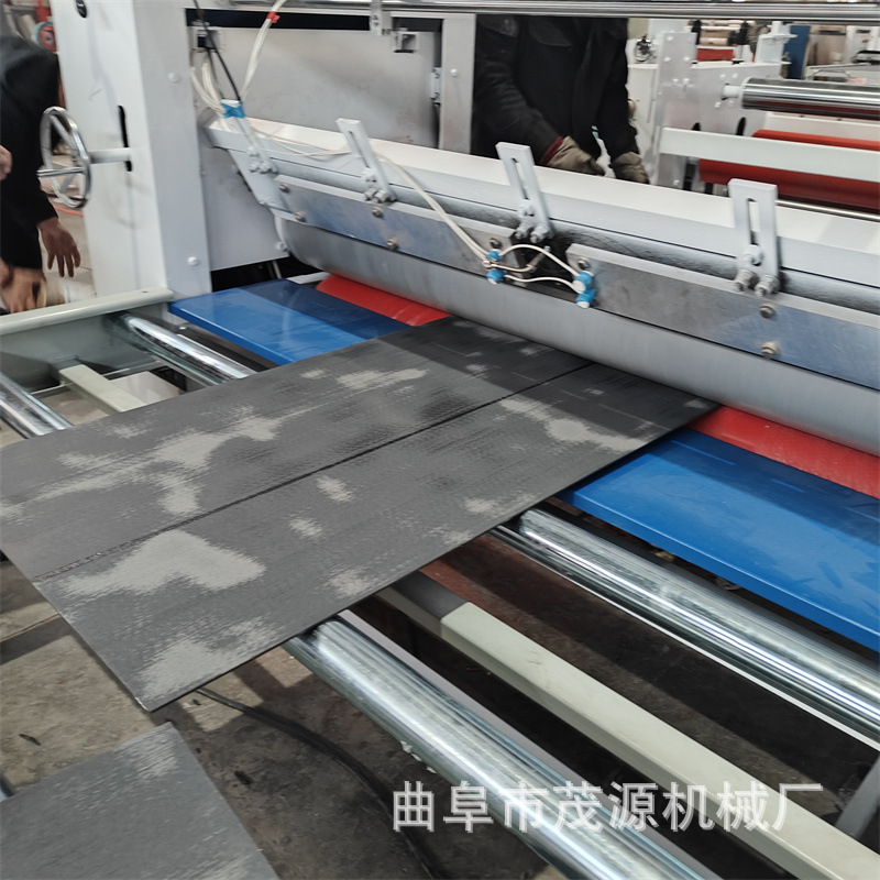 防火皮贴合机 防辐射门板PVC膜覆膜机 隔热纤维毛毡布贴合机