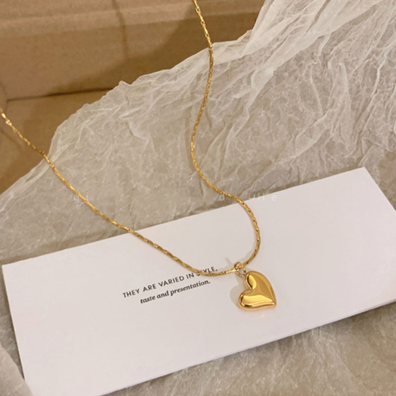 1 Piece Quantity Daily Occasion Titanium Steel Material Heart Shape Pattern Titanium Steel 18K Gold Plated Simple Style Commute Plating Heart Shape Titanium Steel Pendant Necklace