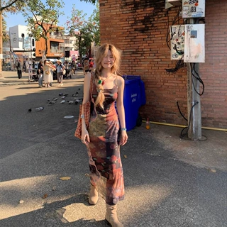 大码复古晕染小众设计感吊带连衣裙夏修身显瘦辣妹气质包臀长裙子