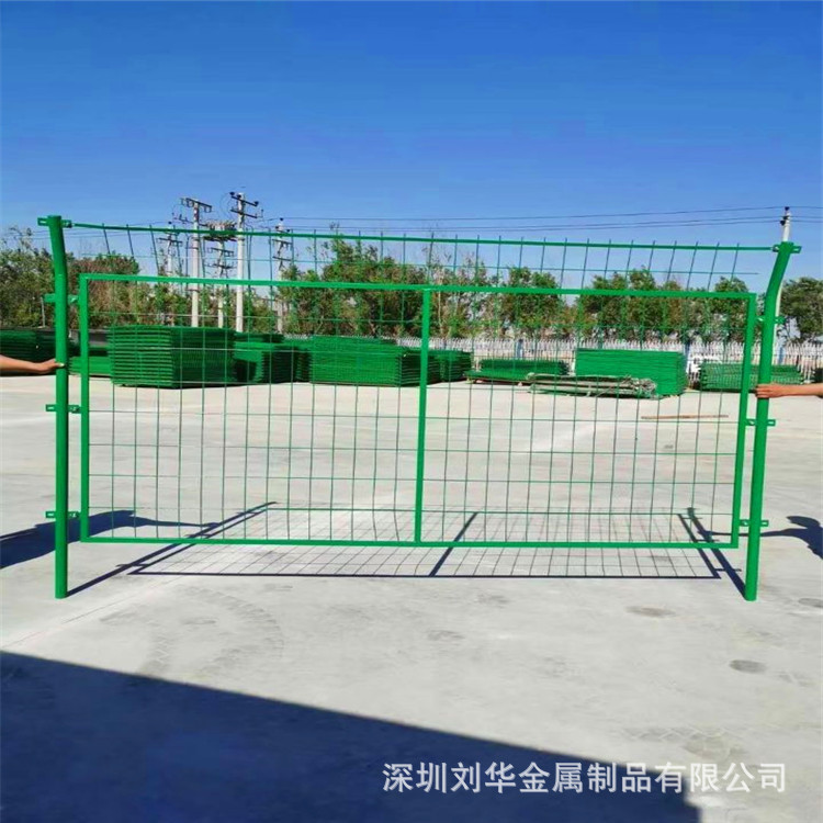 广州现货批发框架护栏网养殖圈地护栏网公路高速边框护栏网