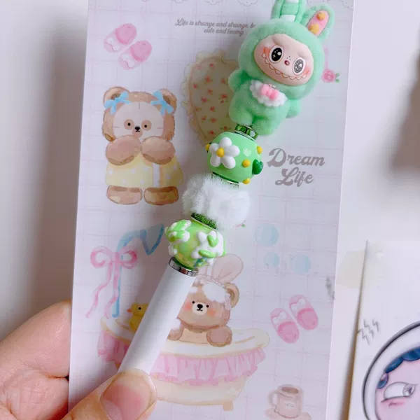 B76-007 Green Rabbit Ears Bubu-White Pen
