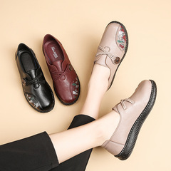 New spring and autumn mother's shoes soft-soled single shoes middle-aged and elderly women's shoes middle-aged and elderly comfortable runnyue leap month new leather shoes