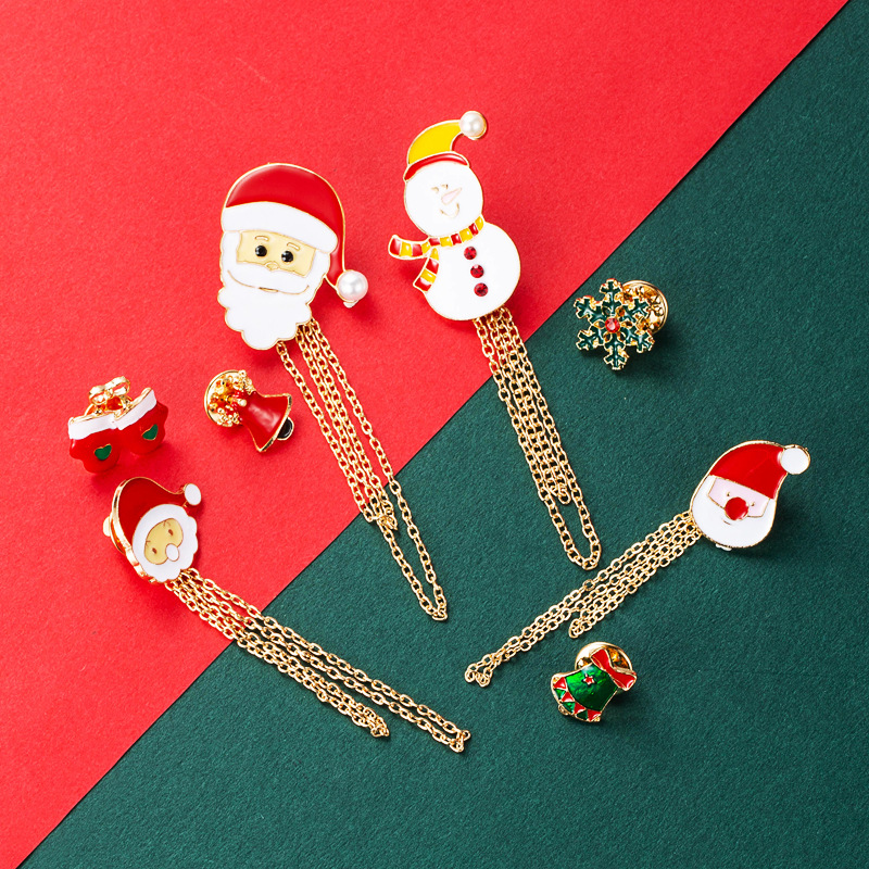 Christmas Series Alloy Color Dripping Oil Santa Claus Snowman Chain Brooch Tassel Buckle Christmas Accessories display picture 2
