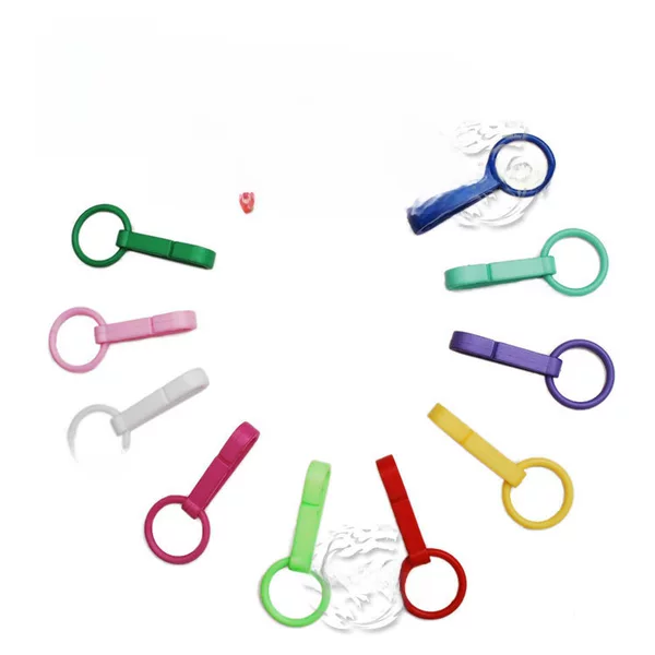 In stock colorful plastic buckle pet collar toy hook buckle circle key ring luggage strap accessories