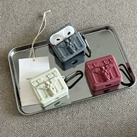 Силиконовый защитный чехол (для Apple AirPods) совместимый с Pro/1/2/3/4, 3D дизайн ангела, карабин