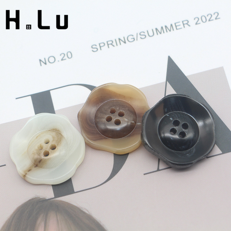 Lace-Shaped Four-Eye Resin Buttons for Suits, Cashmere Coats, Windbreakers, Trousers, Shirts, Cardigans, Thread-Sewn Buttons Lace-Shaped Four-Eye Resin Buttons for Suits, Cashmere Coats, Windbreakers, Trousers, Shirts, Cardigans, Thread-Sewn Buttons