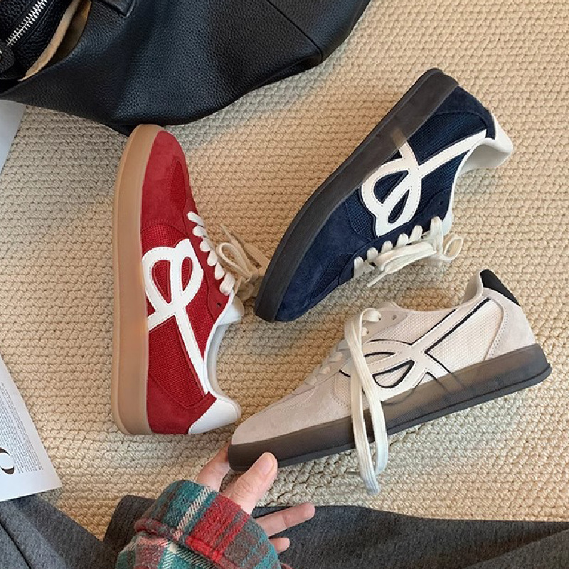 New In-Stock Genuine Leather Red German Training Shoes for Women 2026 New Casual Sports Sneakers for Women with Hidden Height Increase, Women's Forrest Gump Shoes