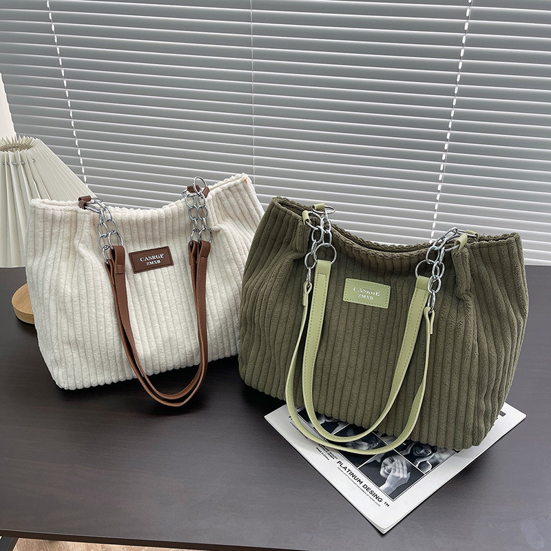 Large-Capacity Corduroy Chain Armpit Bag Tote Bag Women's Bag 2025 New Autum Trendyy Shoulder Commuter Bag Large-Capacity Corduroy Chain Armpit Bag Tote Bag Women's Bag 2025 New Autum Trendyy Shoulder Commuter Bag