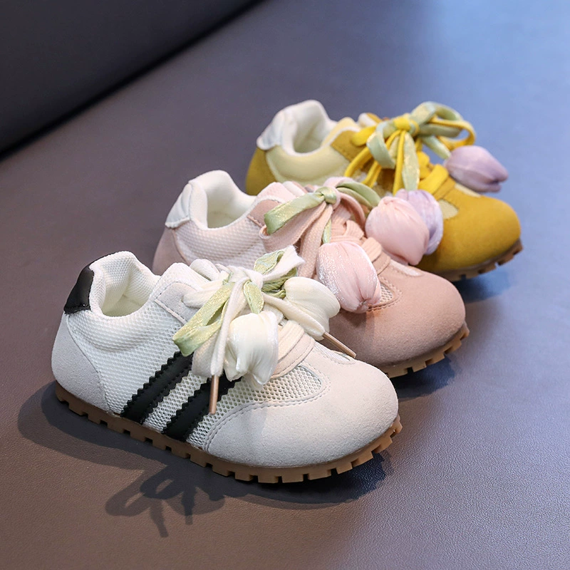 Детская спортивная обувь сплошного цвета 2025 Летняя милая шнурка маленькая цветочная обувь повседневная обувь школьный стиль кроссовки детская обувь