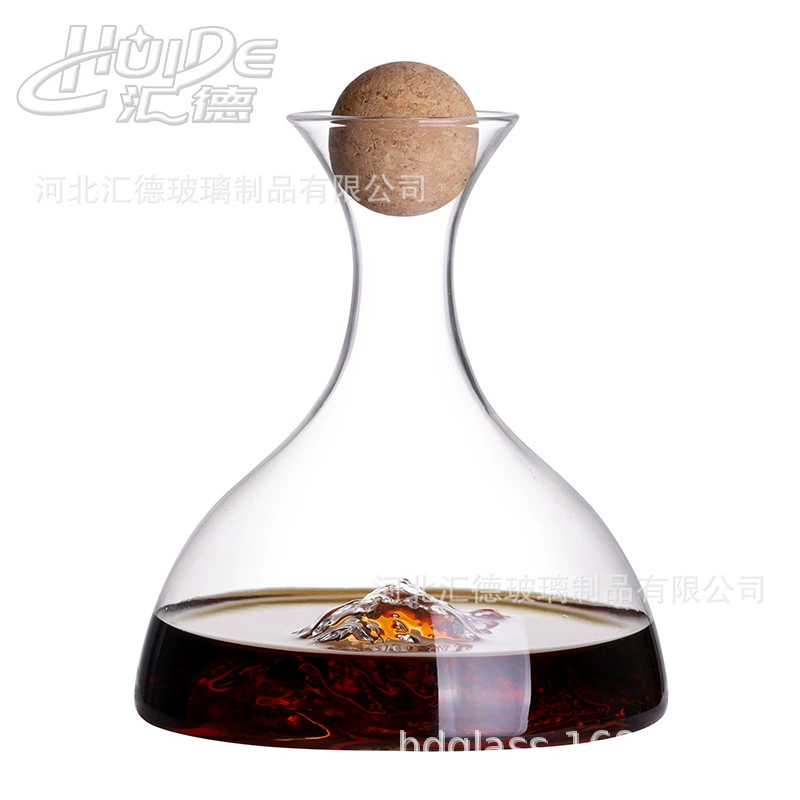 Simple high borosilized glass bartender with a wooden plug resistant high -temperature glass wine bottle