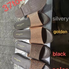 ���Q�¿�r�����eһ����Ůƽ�����m�ٴ��ճ����ś���Ь