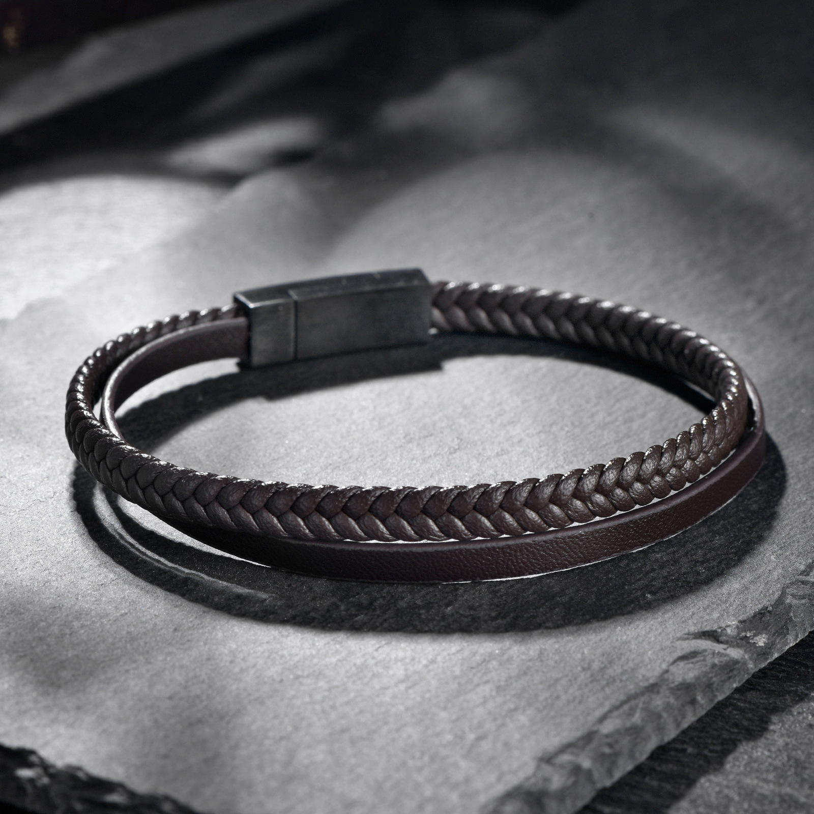 Casual Simple Style Geometric 304 Stainless Steel 316 Stainless Steel  Leather Rope Braid Men's Wristband Men Cord & Leather Bracelets display picture 4