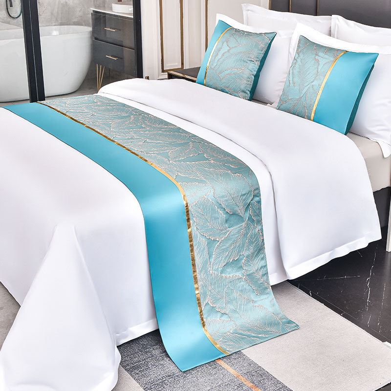 피콕 블루 골드 바 블루 잎