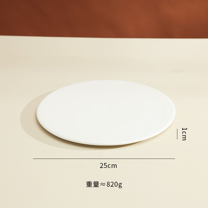 デザート台の展示棚に飾られた結婚式のケーキトレーの下のお茶の多層お菓子皿の冷たい食事の休憩台の誕生日|undefined