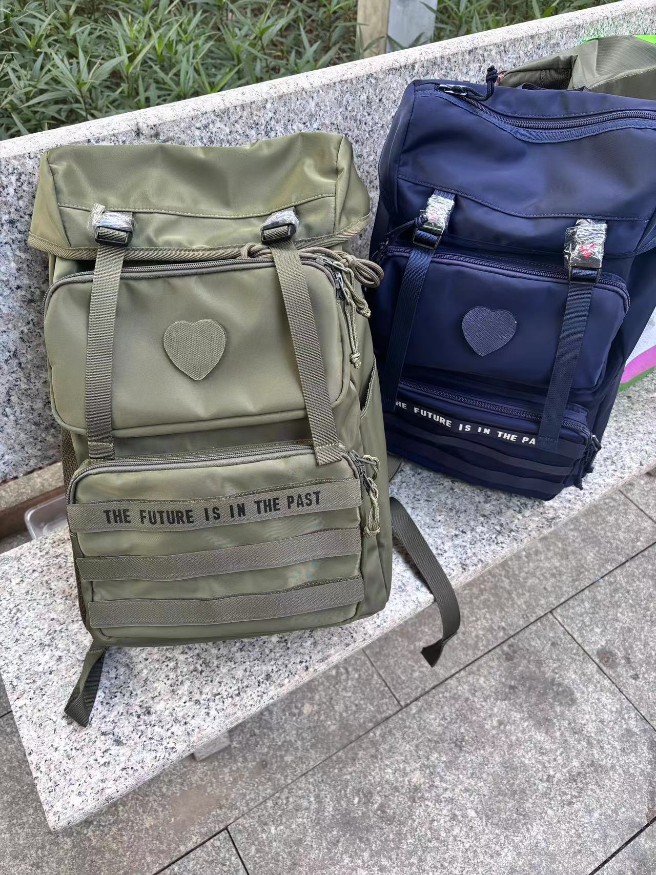HUMAN MADE AMOR MULTI-BOLK TRAVEL MOSAS DE VIAJORES MILITARES MOSAS DEPORTIVAS AL AL OUTEROR
