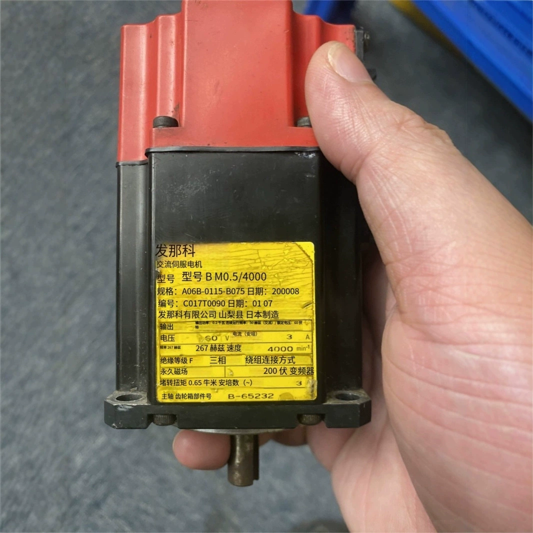 A06B-0115-B075 Fanuc FANUC оригинальный серводвигатель роботизированной руки, новая цена, переговоры о цене