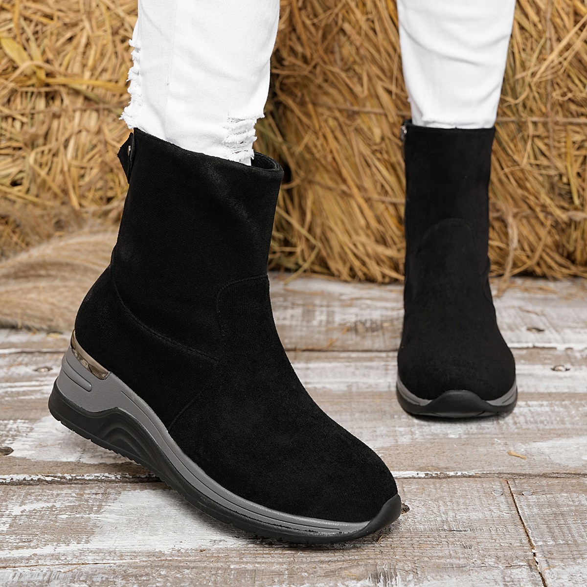 Women's Suede Wedge Ankle Boots Side Zipper Slimming Platform plus Size Fashion Boots Size 43 New Autumn Style_voghion.com