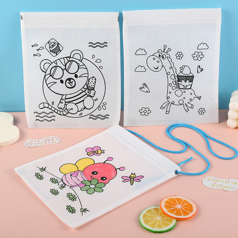 Jardín de infantes hecha a mano DIY pintura de color no tejido graffiti oblicuo bolsas de material creativo bolsas graffiti