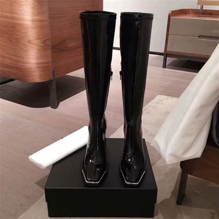 Cizme de damă, cizme de drumeție, blană artificială, piele întoarsă, vintage, cu vârf ascuțit, cu șireturi, fermoar, pentru evenimente formale, sport, încălțăminte_voghion.com