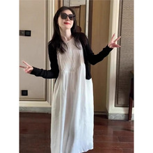 �ļ��¿��n��С���Ӵ������e���ÿ���ɫ�B��ȹ��ɫᘿ�����һ����