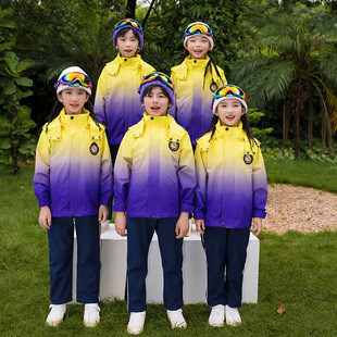 Kindergarten uniforms School uniforms suit primary and secondary school children's three-in-one assault clothes autumn and winter gradient sports class clothes