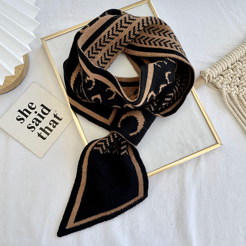 Nuevo tipo de bufandas cruzadas coreanas de otoño y invierno de ajedrez de punto de cuadros perezosos perforación bufandas de cuello