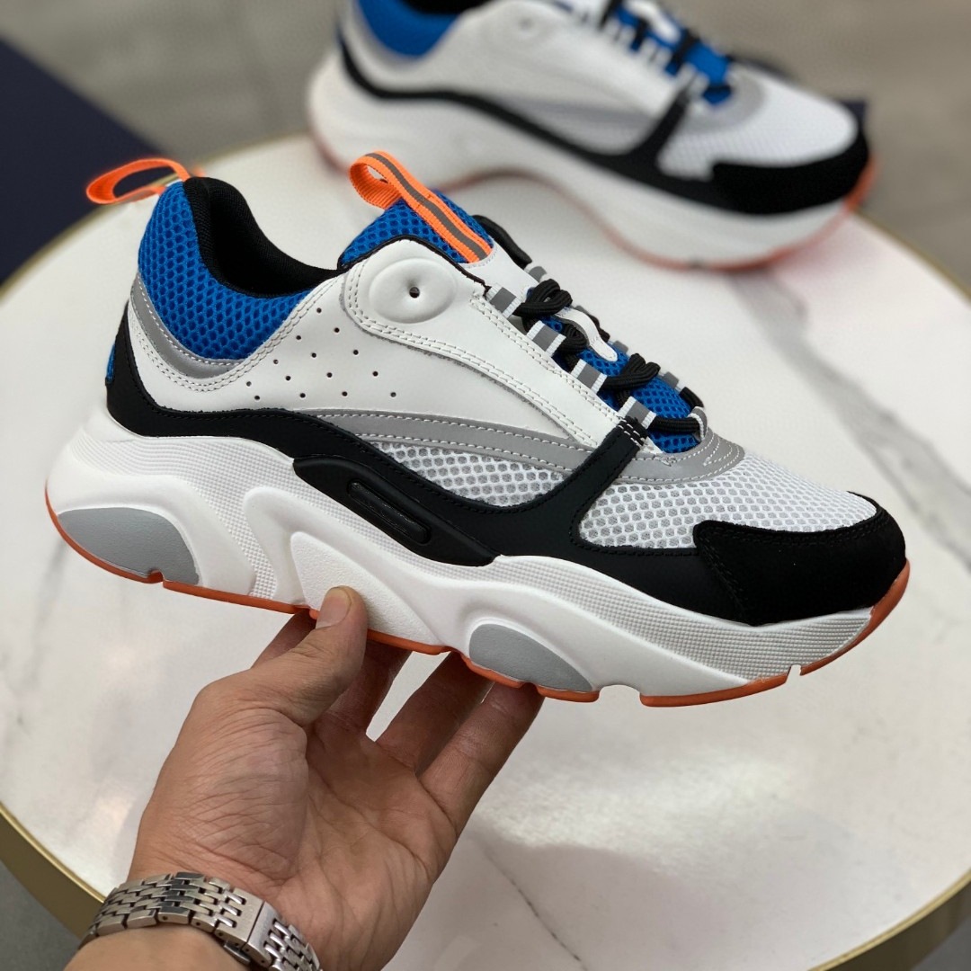 화이트 블루 힐