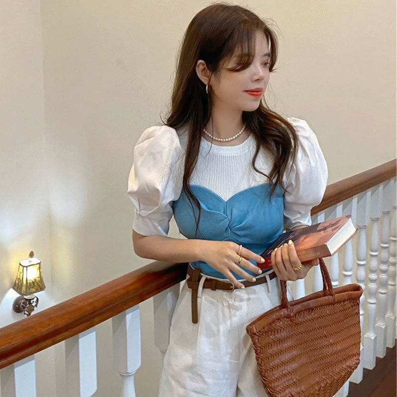 Французский короткий шикарный топ с пышными рукавами, лето 2025, новый дизайн, нишевый свитер