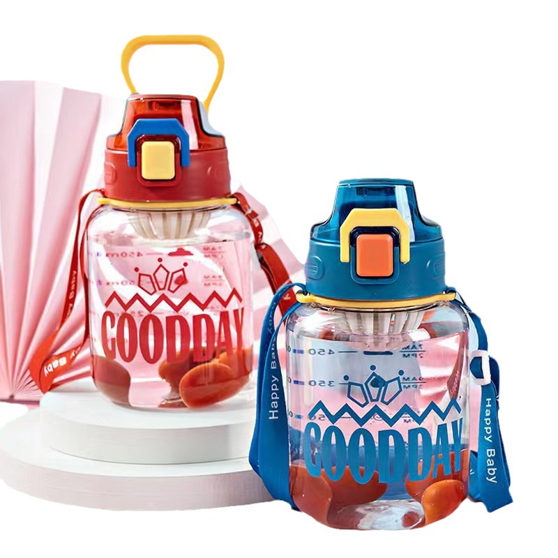 Qitong2336 verano nueva taza de plástico 650ml rebote deportes hervidor mujer fitness Internet celebridad paja hervidor