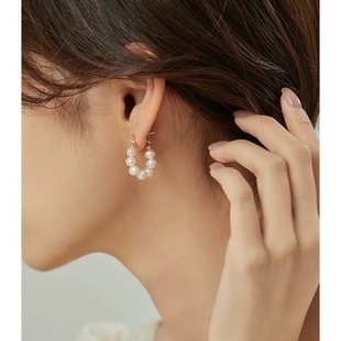 Circle Natural Freshwater Pearl Earrings Women's Elegant Simple All-match Light Luxury High-end French Niche Silver Pin Earrings