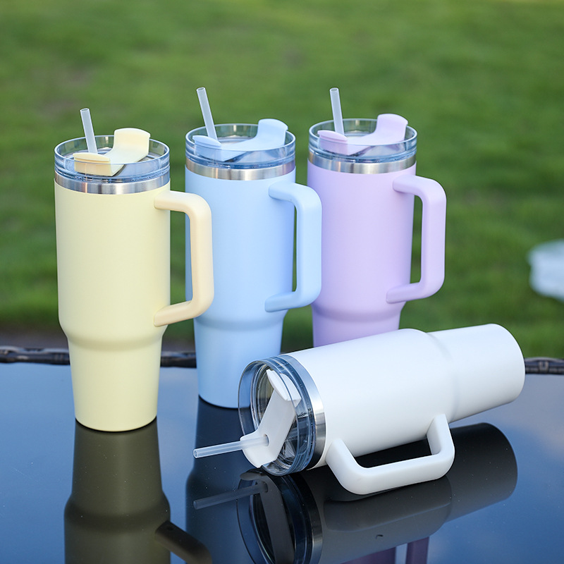 Nuevo coche portátil, taza de coche, taza de hielo, mini taza de aislamiento, linda taza de agua de acero inoxidable de alto valor para mujer