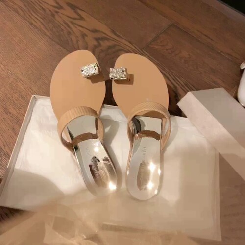 Instant delivery! Su Yining style pigeon egg second generation water diamond toe-thong flat sandals for women, outdoor wear
