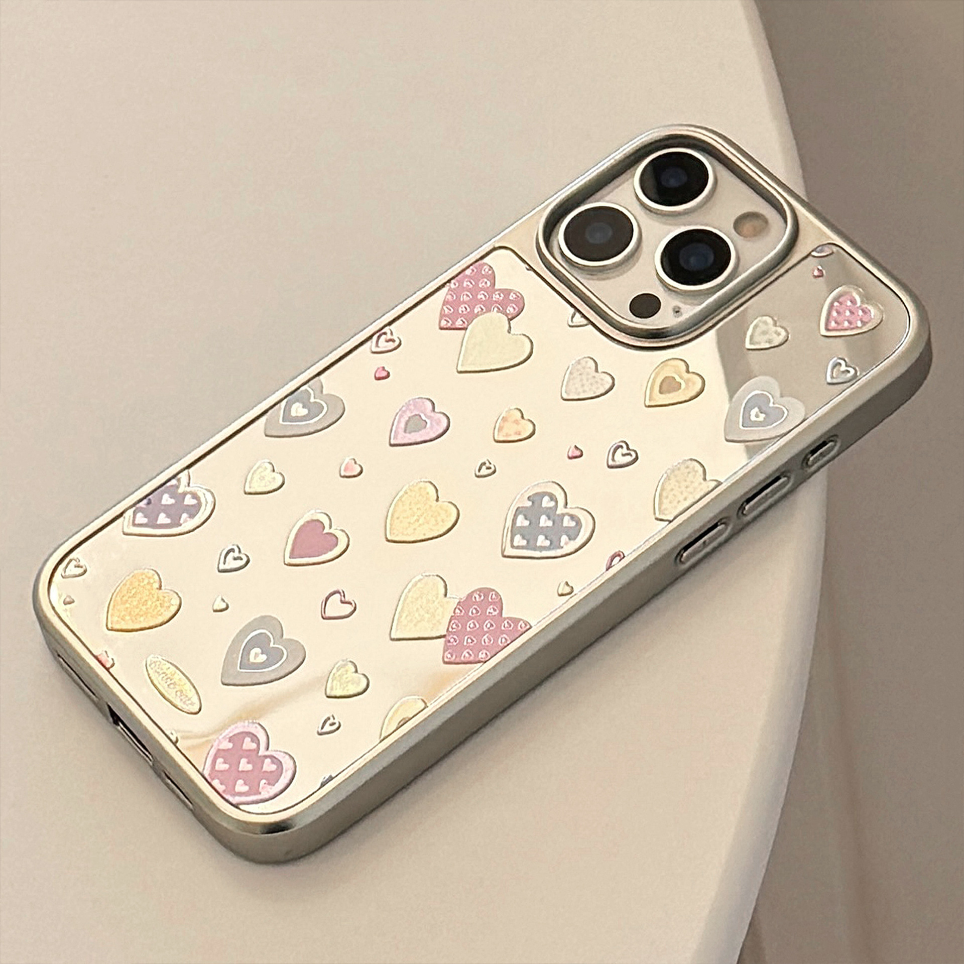 鎏金镜面适用16苹果15promax手机壳iphone14彩色爱心13电镀11华为