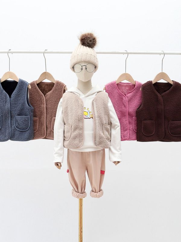 Chalecos de bebé con forro polar para niños, otoño-invierno 2024, chalecos infantiles para usar como ropa exterior, chalecos cálidos de algodón con lana de cordero para niñas.