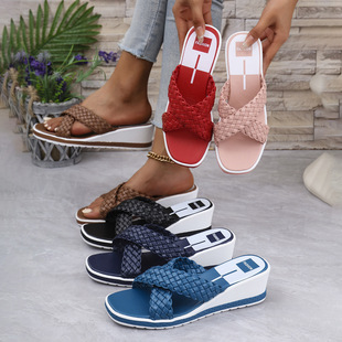 European and American foreign trade plus size wedge slippers women 2025 new woven belt solid color fish mouth women's shoes manufacturers