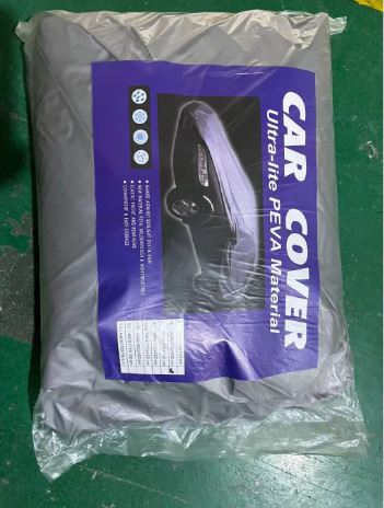 New Universal Car Cover Made of Peva, Sunshade, Rainproof, Waterproof, Sunproof, Dustproof Car Cover