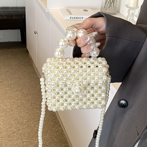 Woven Fashion Handbag for Women, New Stylish Versatile Children's Bag, High-End Niche Trendy Crossbody Bucket Bag