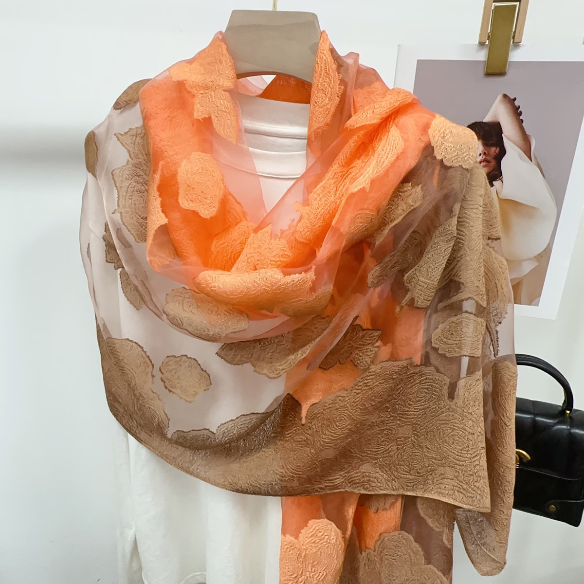 立体感剪花工艺围巾女春秋季韩版欧根纱玫瑰长款丝巾纱巾披肩两用