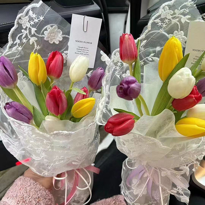 Red sobre rojo, red de flores, gasa, encaje, bolso de niña, gasa de flores, material de embalaje de flores, papel de embalaje romántico de alta calidad