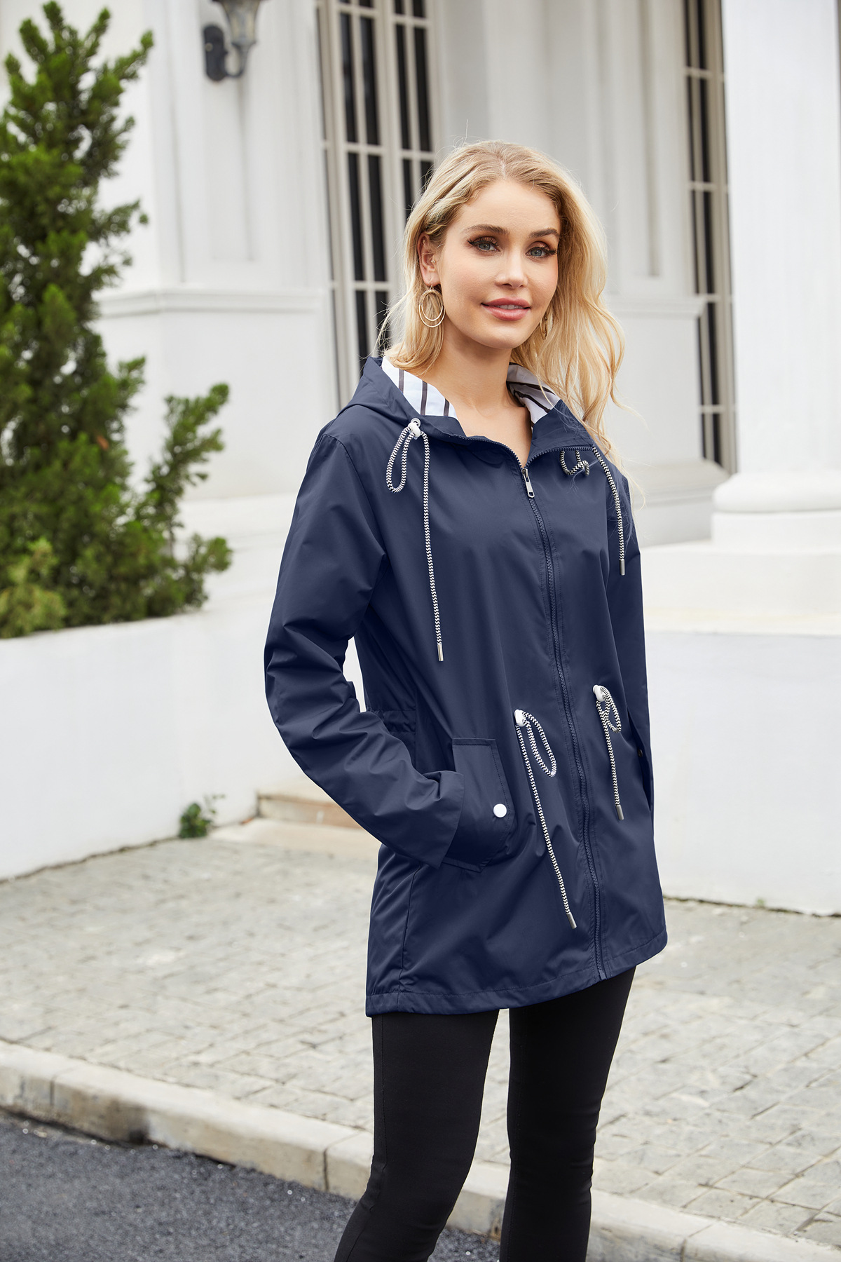 nieuwe lange mouwen anti-spatwater lange windjack dames capuchon gestreepte regenjas cross border plus size dameskleding_voghion.com