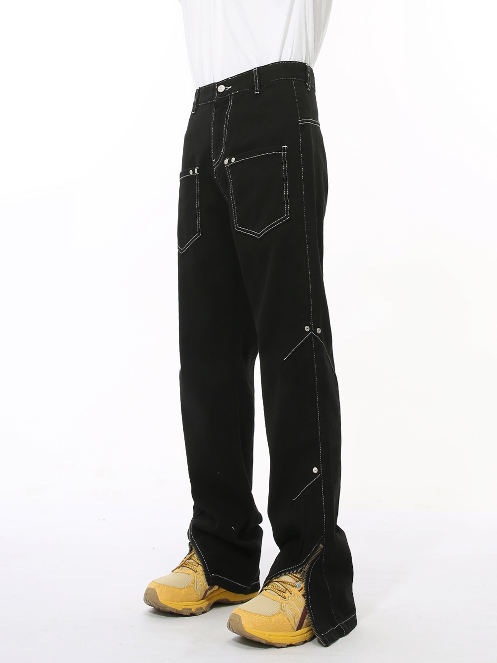 MTLCLOTHES Hombres| Diseño de línea pequeña empalmado multi-bolsillo cremallera horquilla abierta jeans de moda