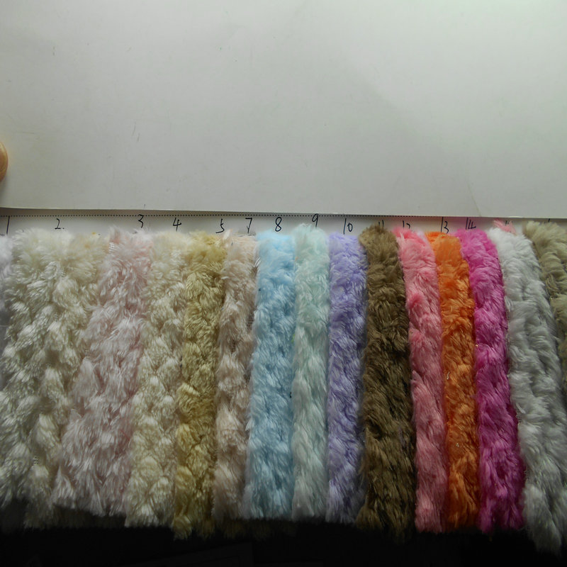 羊羔毛舒棉绒提花雪糕绒杨梅绒菠萝格绒布家居服睡衣毛毯家纺面料