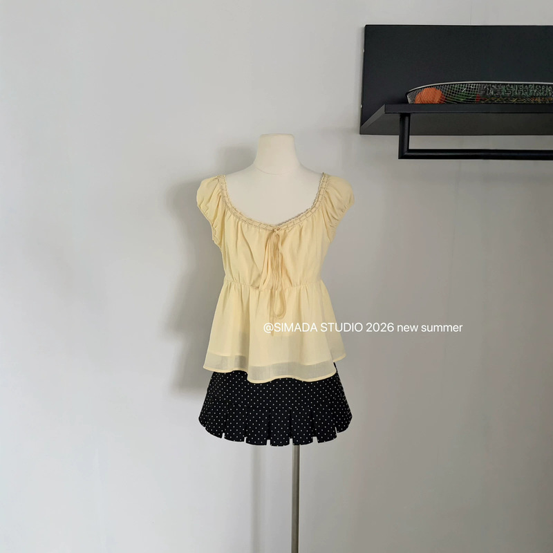 Summer New Arrival【Simida】Cecilia//Lace Trim Waist-Cinching Blouse Top Summer New Arrival【Simida】Cecilia//Lace Trim Waist-Cinching Blouse Top