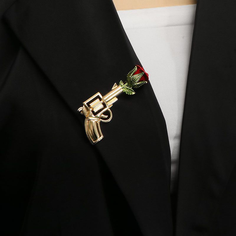 Pistol Rose Niche Design Sense Brooch Women's High-end Suit Pin Accessories European and American Personality and Temperament Corsage